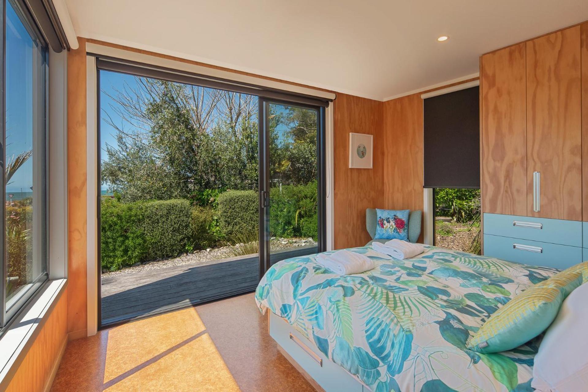 Bach 7 By The Sea - Spa Pool And Views Marahau Luaran gambar